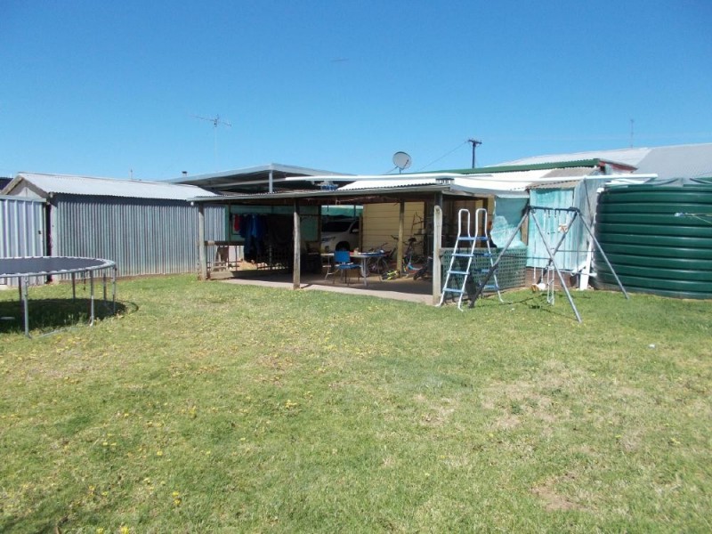 6 Philip Avenue, Bordertown SA 5268