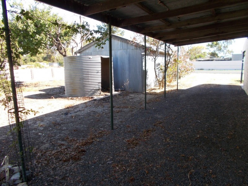 15 McIntyre Street, Keith SA 5267