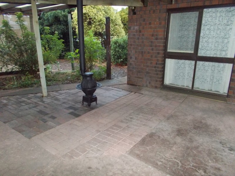 17 Eighth Street, Bordertown SA 5268