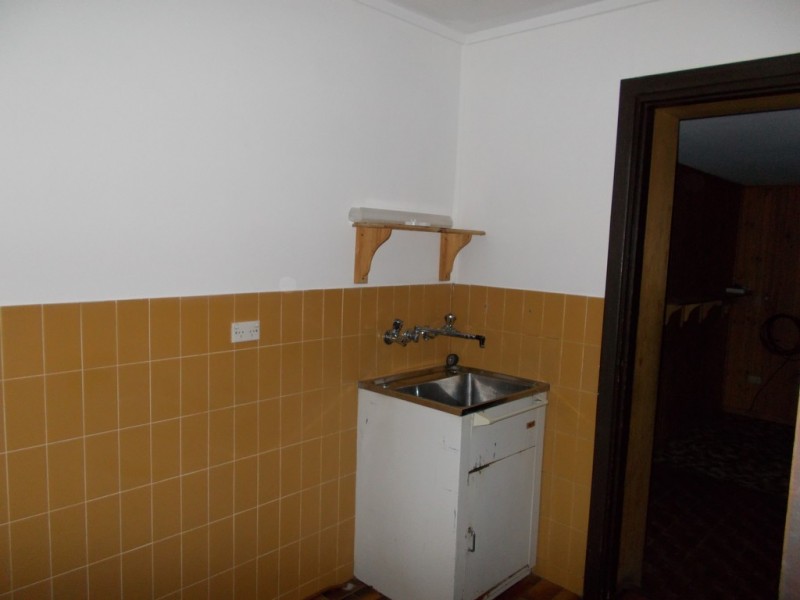 17 Eighth Street, Bordertown SA 5268