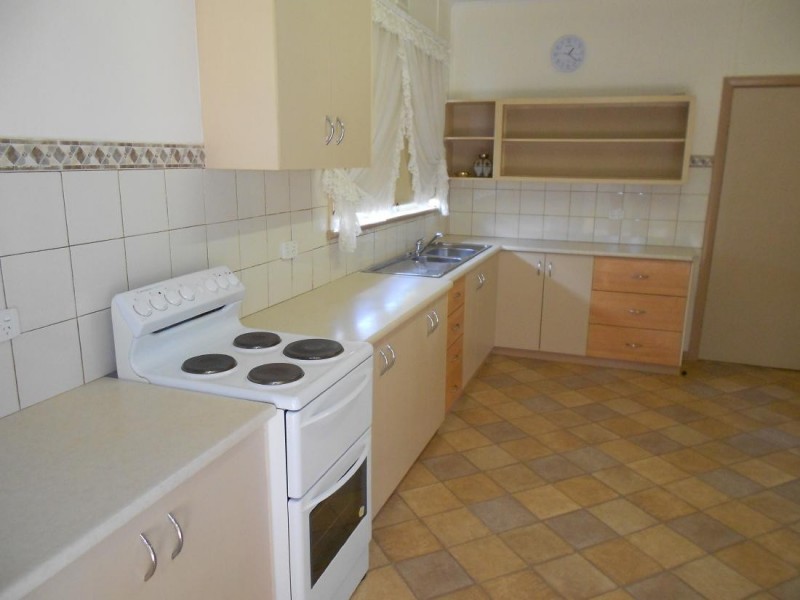 140 West Tce, Bordertown SA 5268