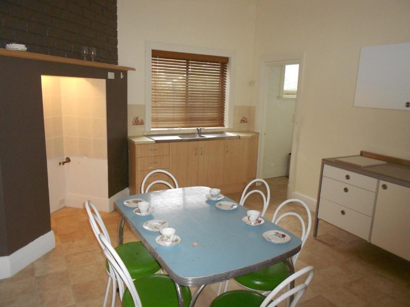 37 Green St, Bordertown SA 5268