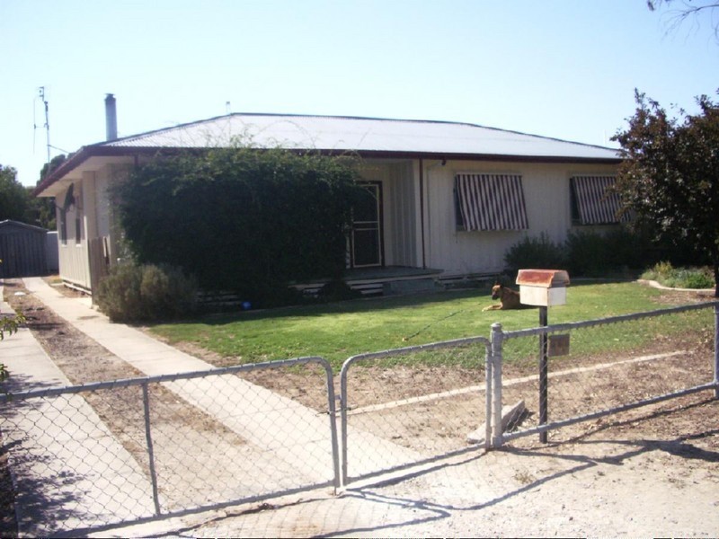 14 English St, Bordertown SA 5268
