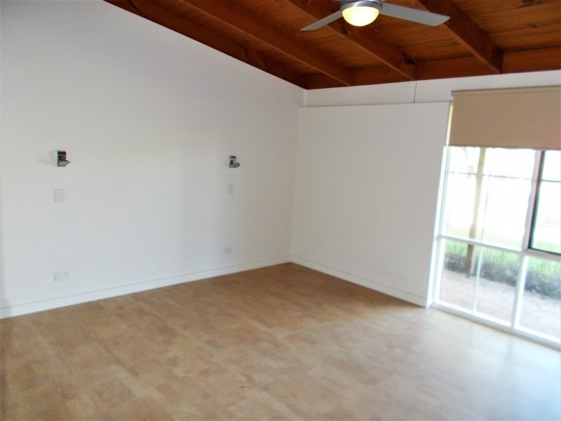 17 Buik Street, Bordertown SA 5268