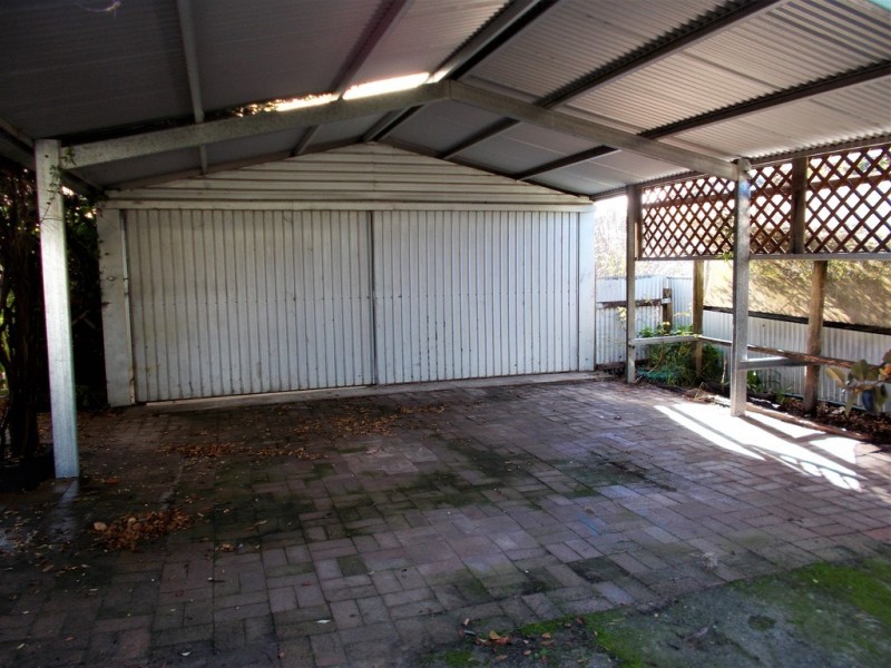 17 Buik Street, Bordertown SA 5268