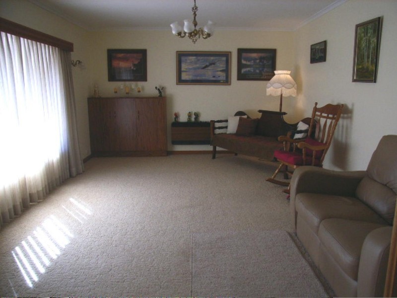 96 Victoria Pde, Bordertown SA 5268