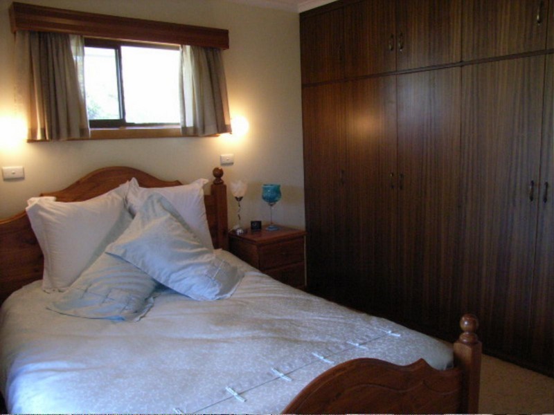 96 Victoria Pde, Bordertown SA 5268