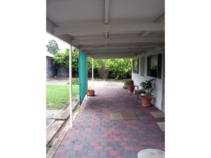 9 Tatiara Tce, Bordertown SA 5268