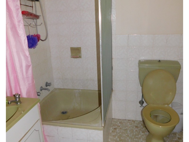 19 Park Tce, Bordertown SA 5268