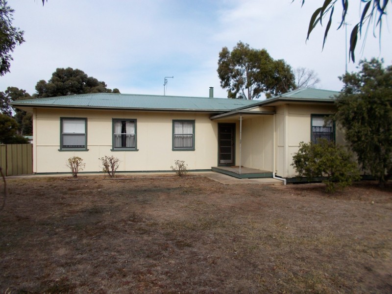 208 Victoria Pde, Bordertown SA 5268