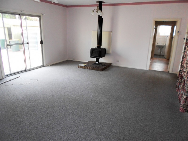 208 Victoria Pde, Bordertown SA 5268