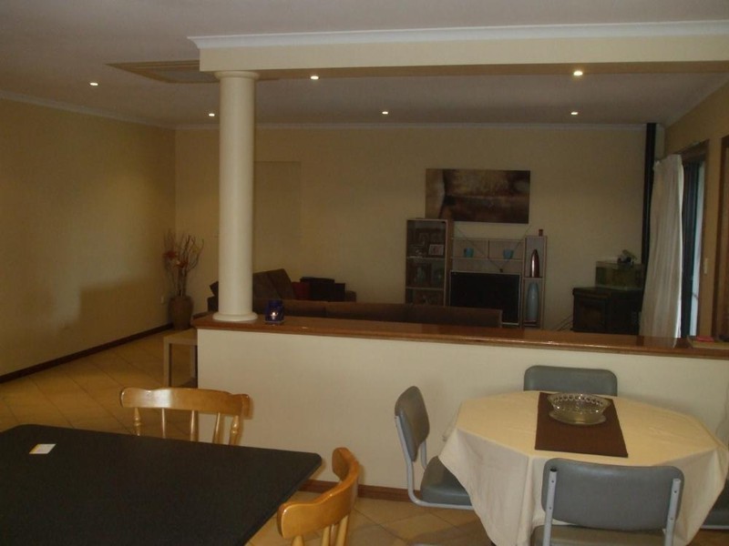 104 South Ave, Bordertown SA 5268