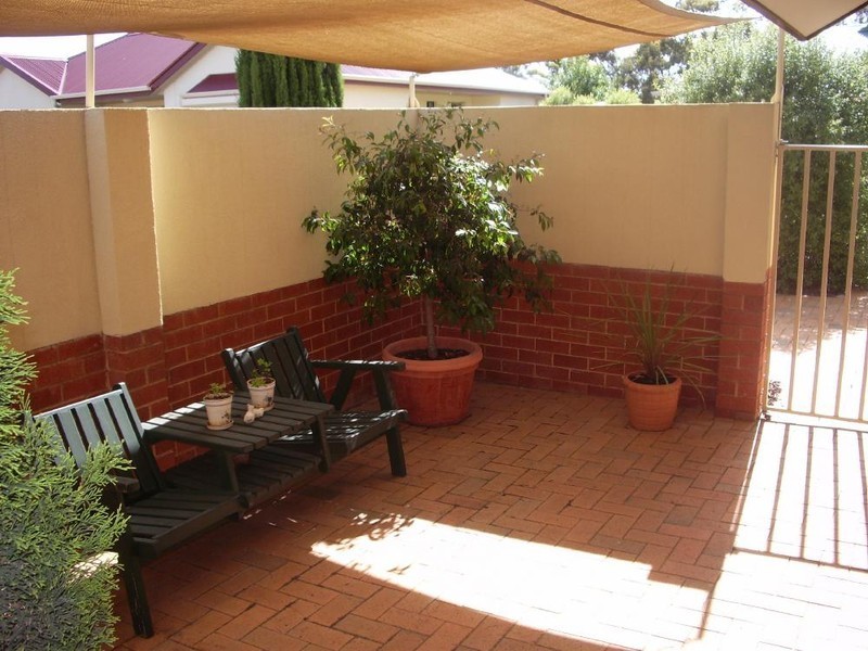 6/42 Pigeon Flat Rd (Zara Crt), Bordertown SA 5268