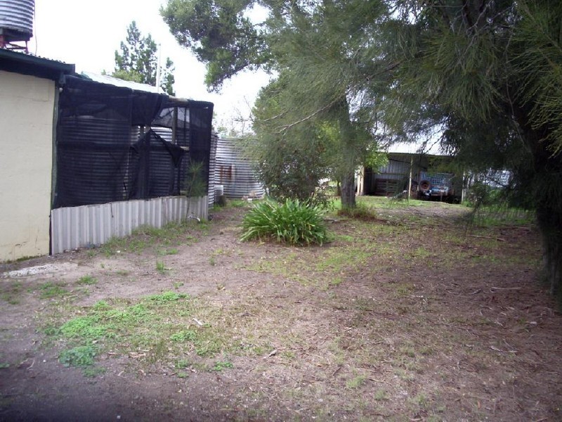 24 Pigeon Flat Rd, Bordertown SA 5268