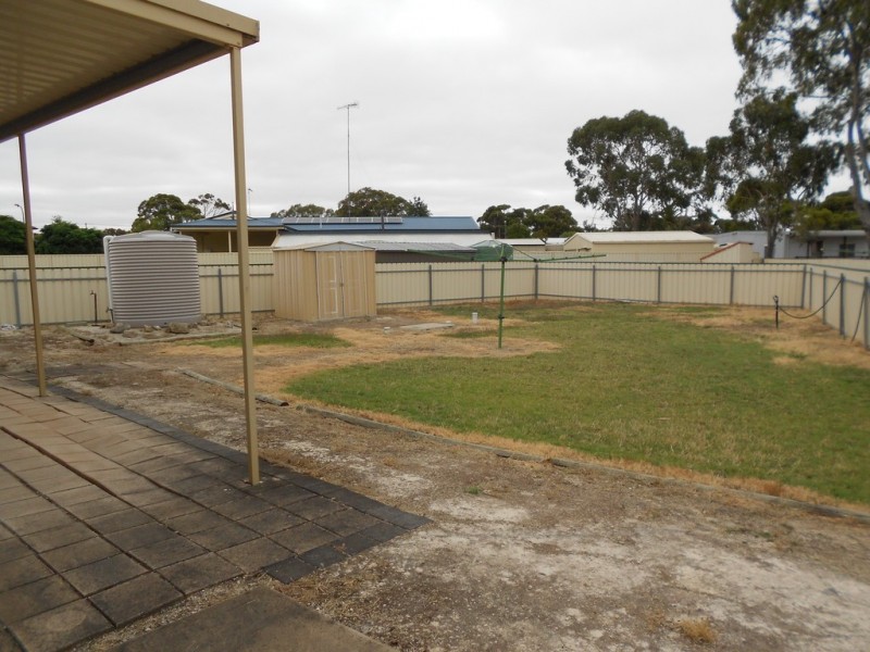 1 Beryl Court, Bordertown SA 5268