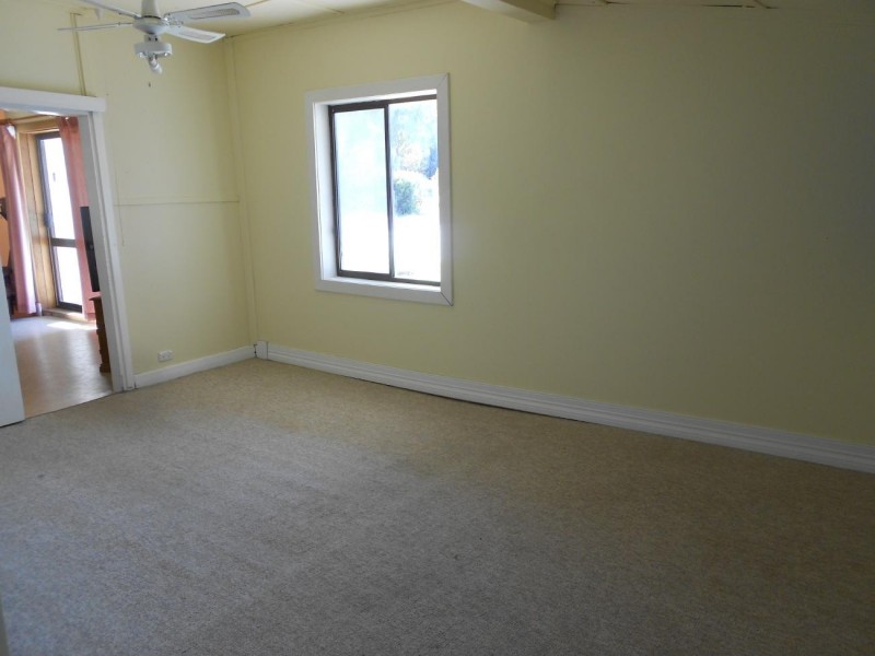 41 Naracoorte Rd., Bordertown SA 5268