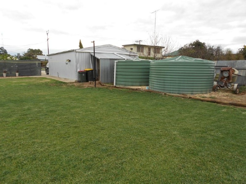 39 Milne Street, Bordertown SA 5268