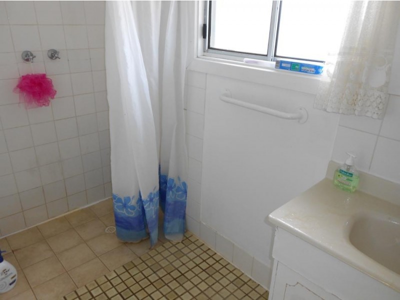 10 Fourth Street, Bordertown SA 5268