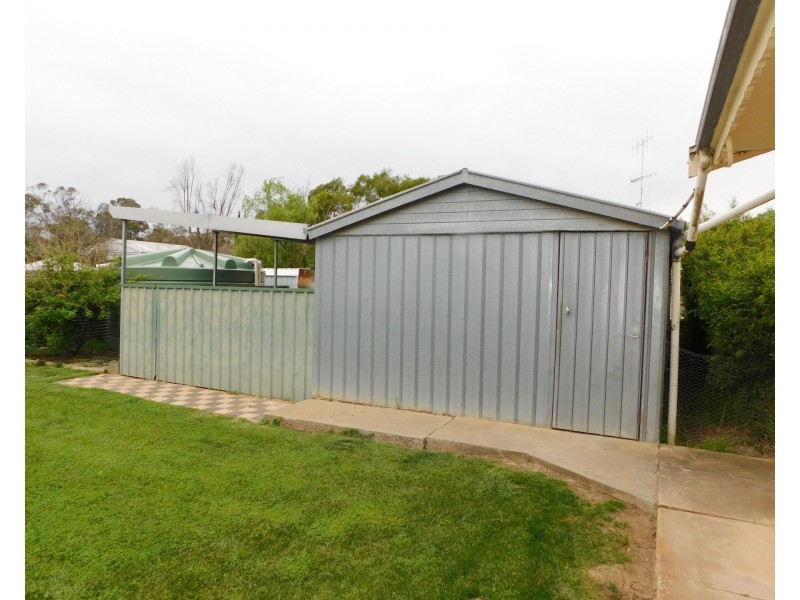 8 Wirrega Road, Mundulla SA 5270