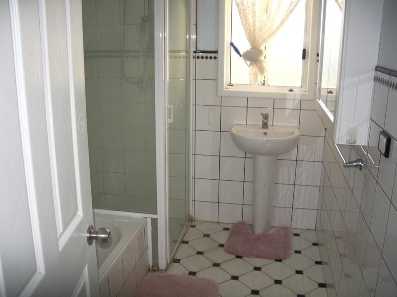 27 Venn Avenue, Bordertown SA 5268