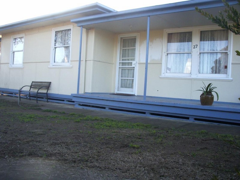 27 Venn Avenue, Bordertown SA 5268