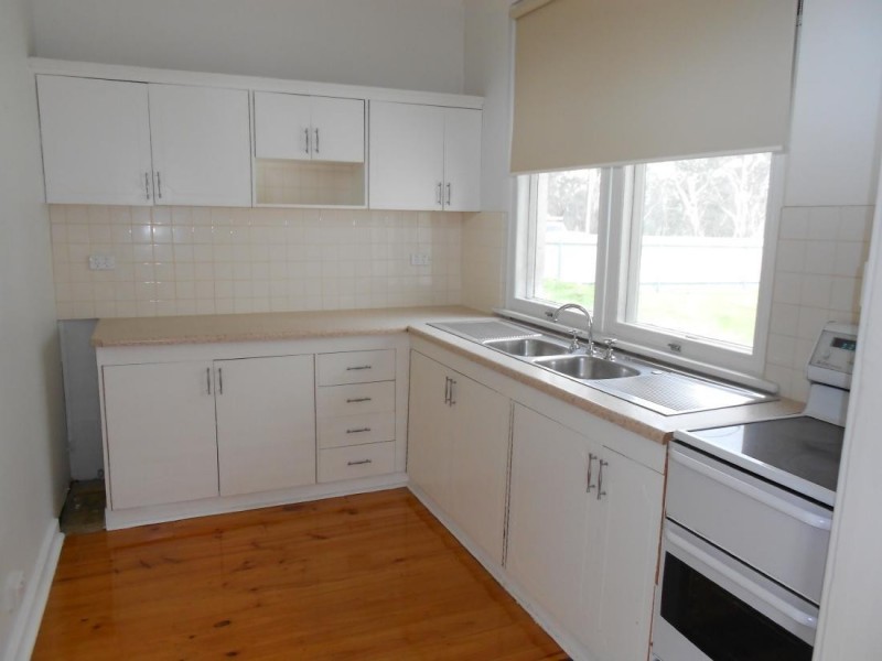 164 Victoria Parade, Bordertown SA 5268