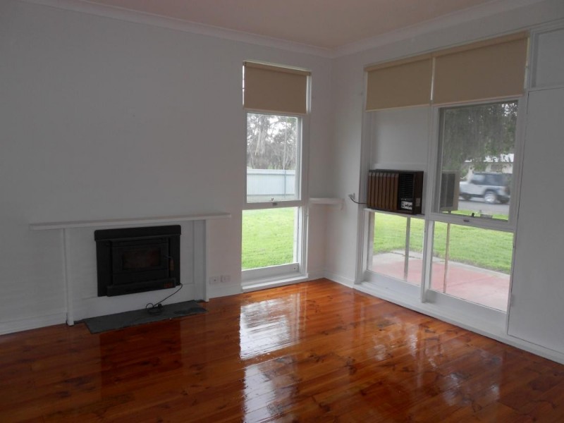 164 Victoria Parade, Bordertown SA 5268