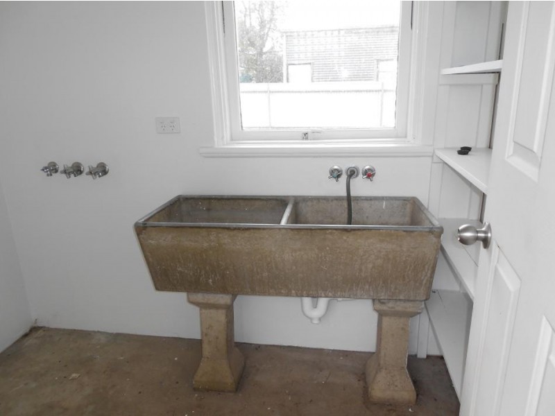 164 Victoria Parade, Bordertown SA 5268