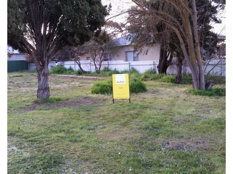 15 Marian St, Bordertown SA 5268