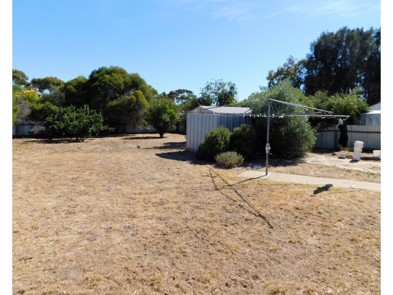 25 Cotton St, Bordertown SA 5268