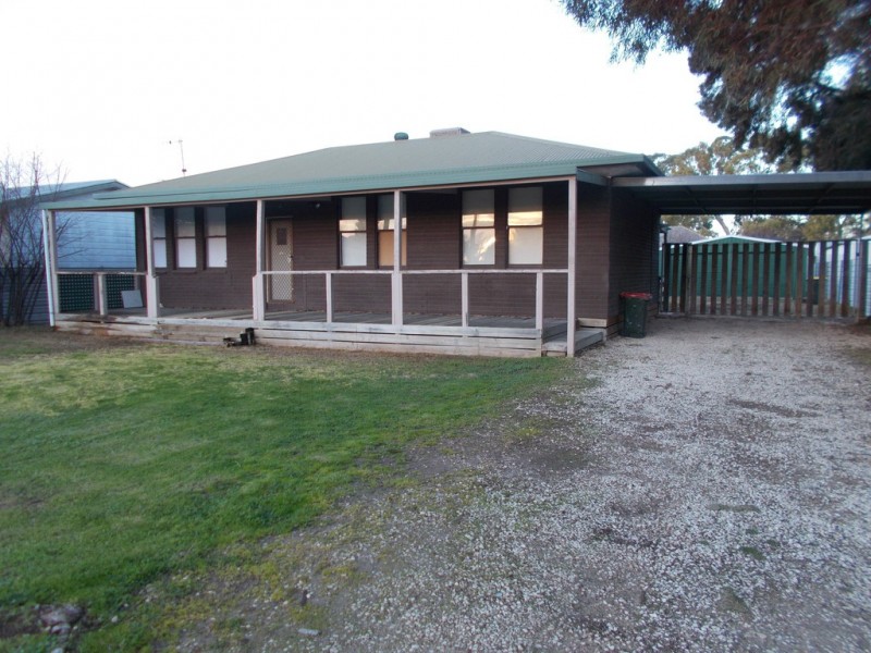 4 Second St, Bordertown SA 5268