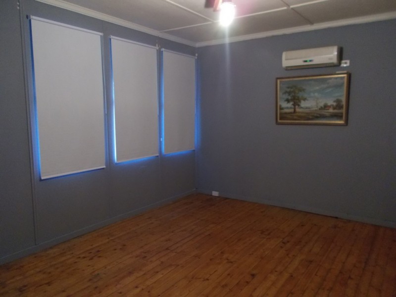 4 Second St, Bordertown SA 5268