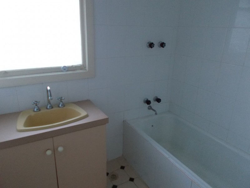 4 Second St, Bordertown SA 5268