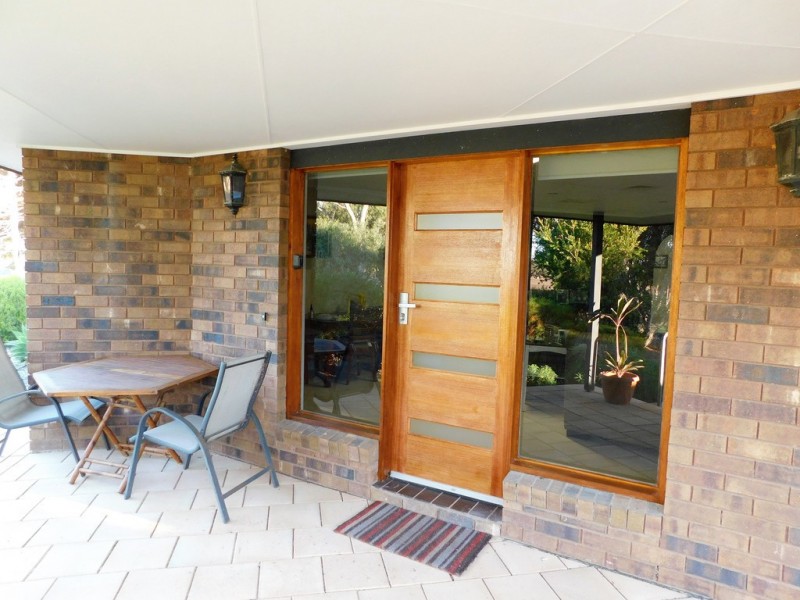 27 Creecoona Tce, Bordertown SA 5268