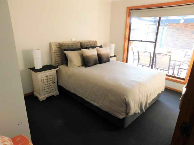 27 Creecoona Tce, Bordertown SA 5268