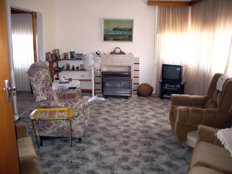 2 Philip Avenue, Bordertown SA 5268