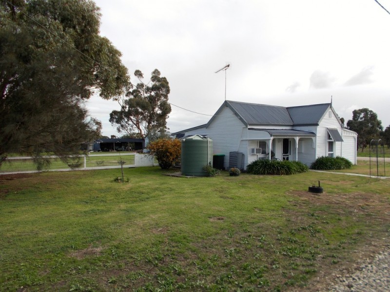 8 Ridgway Road, Wolseley SA 5269