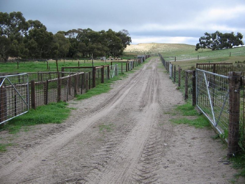 Section 18 Dark Island Well Road, Keith SA 5267