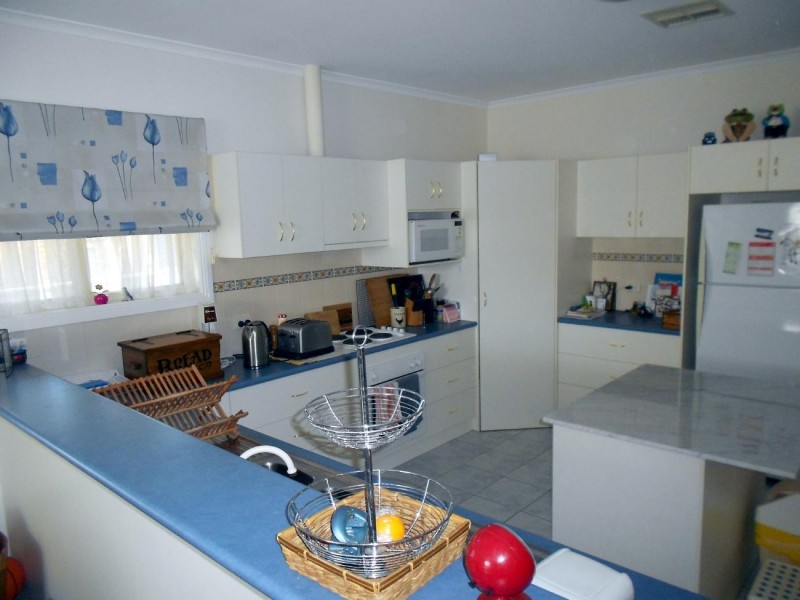 144 Victoria Pde, Bordertown SA 5268