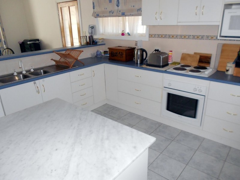 144 Victoria Pde, Bordertown SA 5268