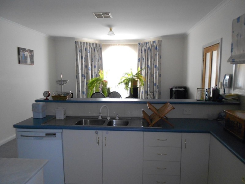 144 Victoria Pde, Bordertown SA 5268