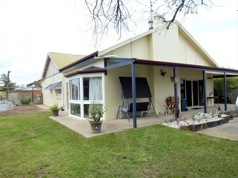 39 Salom Street, Bordertown SA 5268