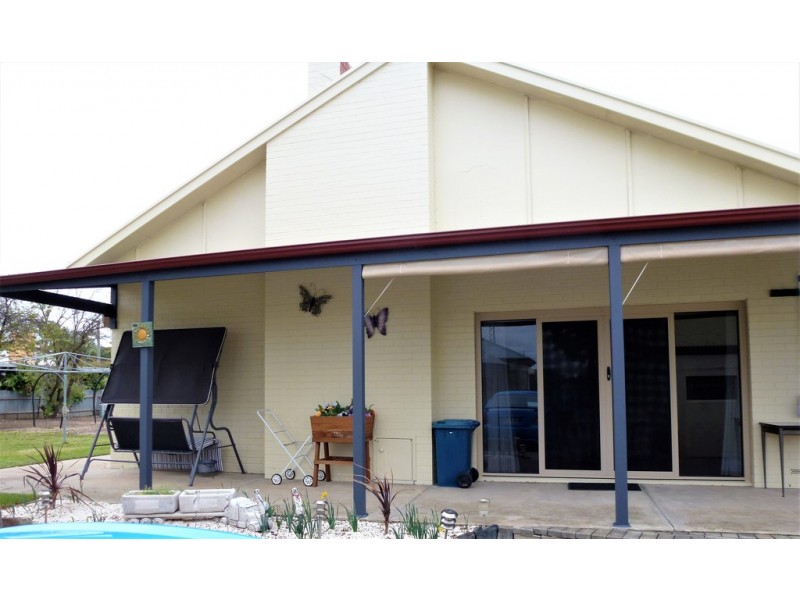 39 Salom Street, Bordertown SA 5268