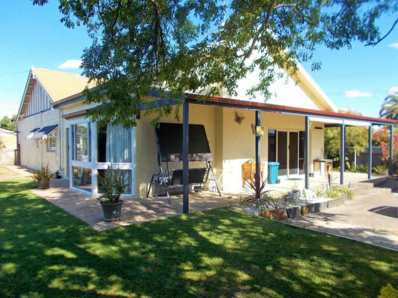 39 Salom Street, Bordertown SA 5268