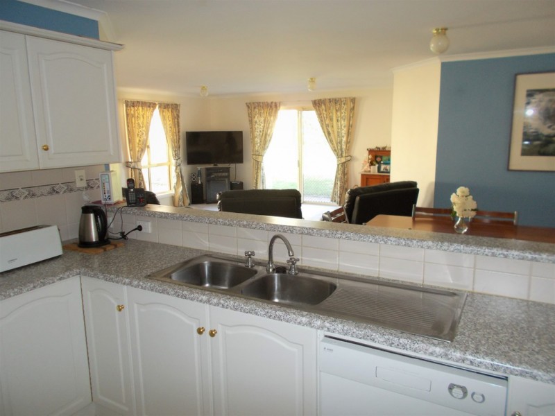 86 South Ave, Bordertown SA 5268