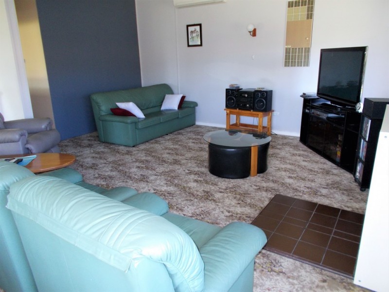 9 Eveline St, Bordertown SA 5268