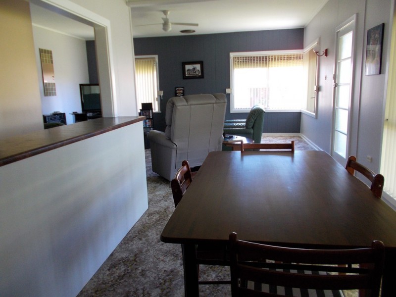 9 Eveline St, Bordertown SA 5268