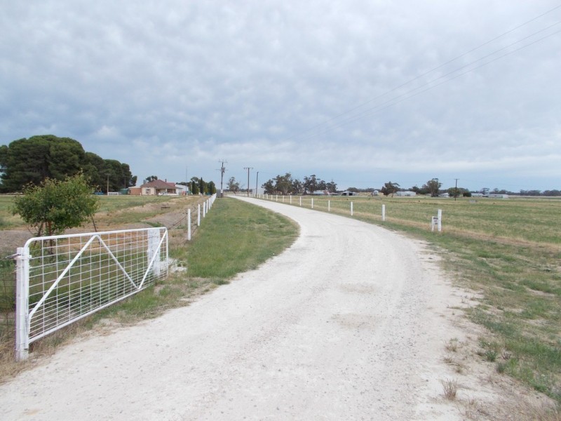 16875 Dukes Highway, Bordertown SA 5268