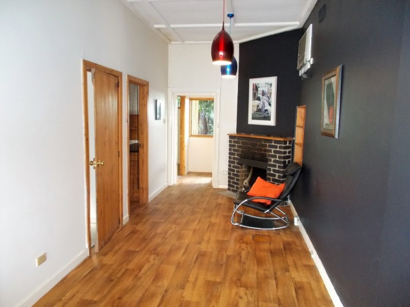 98-100 Farquhar Street, Bordertown SA 5268