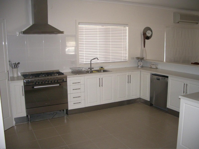 5 Osborne Court, Bordertown SA 5268